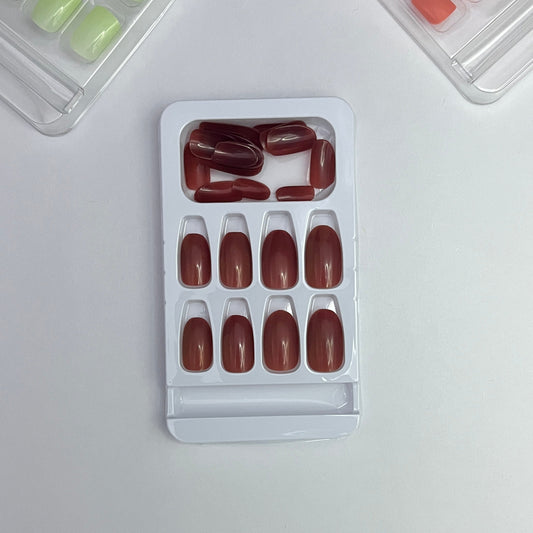 fake nails red brown