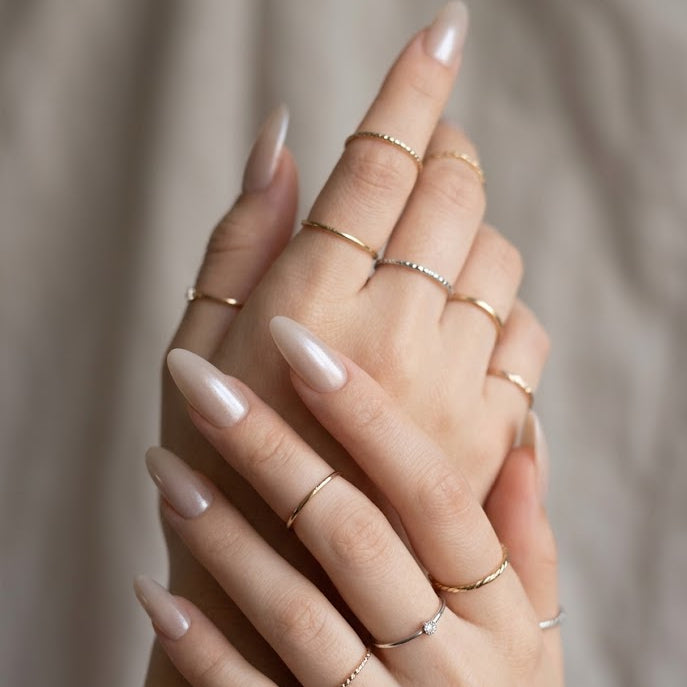 Glossy Greige Nude Long Almond Press-On Nails Set 30 Pieces (C133)