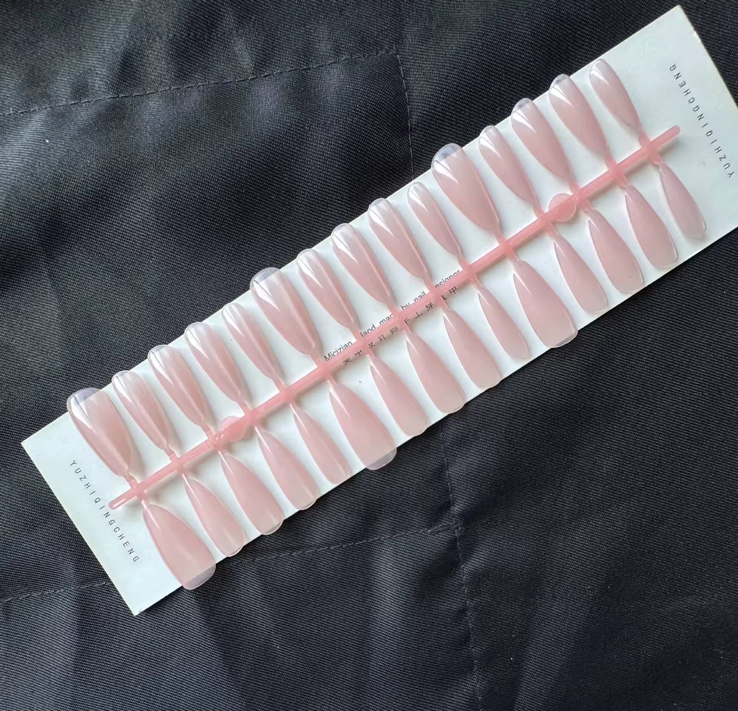 Glossy Sheer Nude Pink Long Almond Press-On Nails Set 30 Pieces (C424)