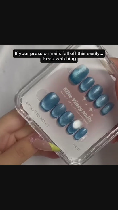 Gold French Luxury Press-On Nails Set 15 pcs - Free Sticker Sheet