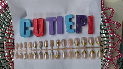 Golden Bow French Tip Press-On Nails Set 30 pcs – Free Sticker Sheet