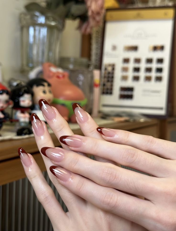 Wine Red French Tip Press-On Nails Set 15 pcs - Free Sticker Sheet
