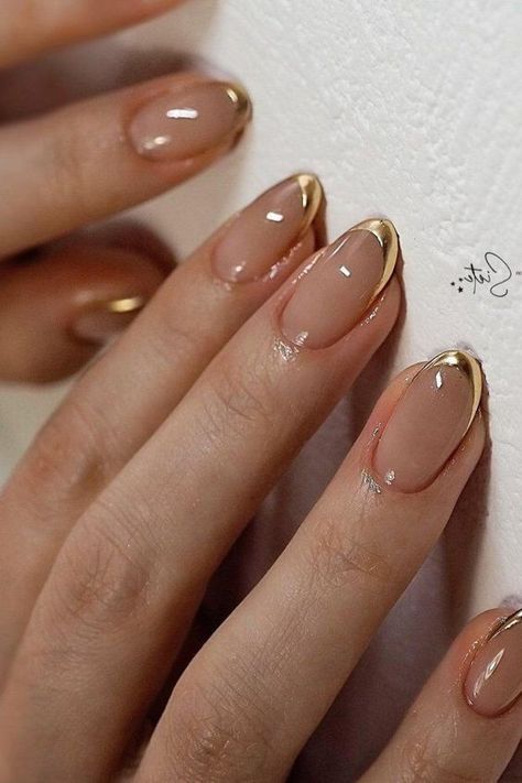 Gold French Luxury Press-On Nails Set 15 pcs - Free Sticker Sheet