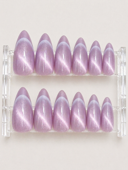 Cat Eye Soft Lilac French Press-On nails Set 12 pcs - Free Sticker Sheet