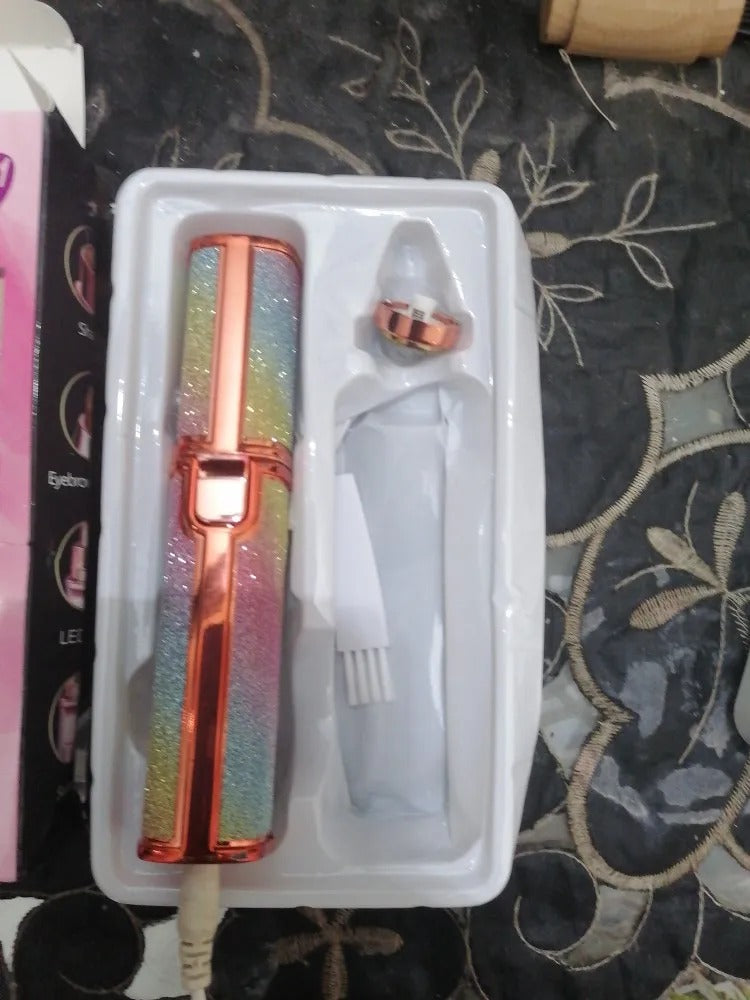 Flawless 2 in 1 Brow & Face Trimmer