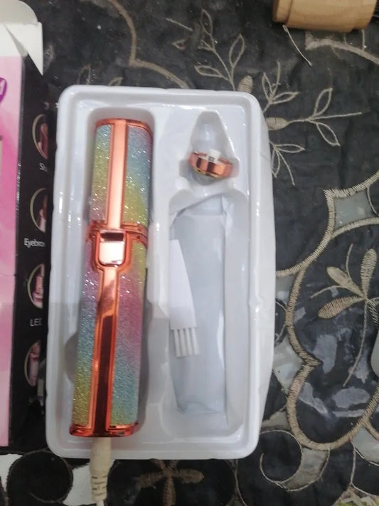 Flawless 2 in 1 Brow & Face Trimmer